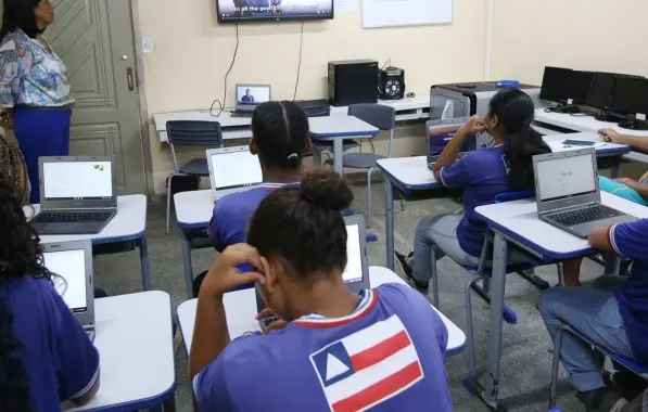 Professores da rede estadual voltam às aulas após regulamentação dos precatórios do Fundef