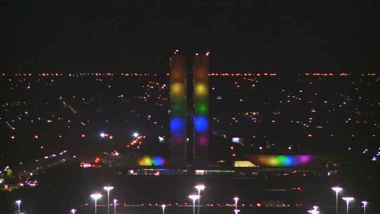 Comissão debate projeto que pode proibir o casamento gay