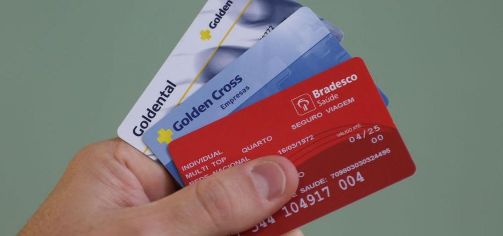 Planos de saúde sobem valor e pressionam pacote de benefícios de empresas