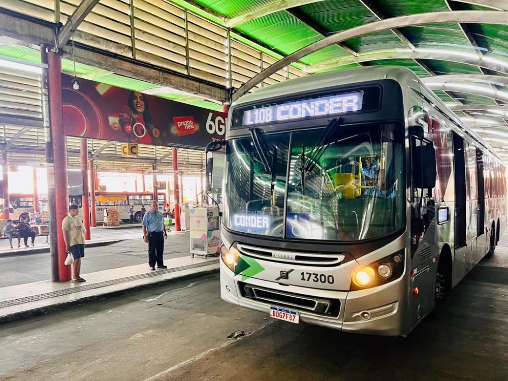 Feira bate recorde de passageiros que usam mais de um ônibus e pagam uma só tarifa
