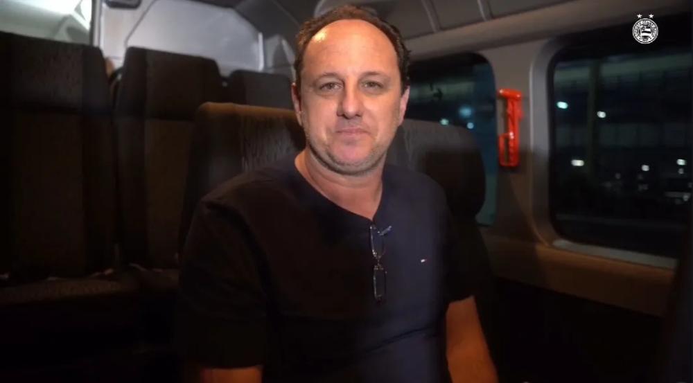 Rogério Ceni assume o comando do Bahia na segunda-feira