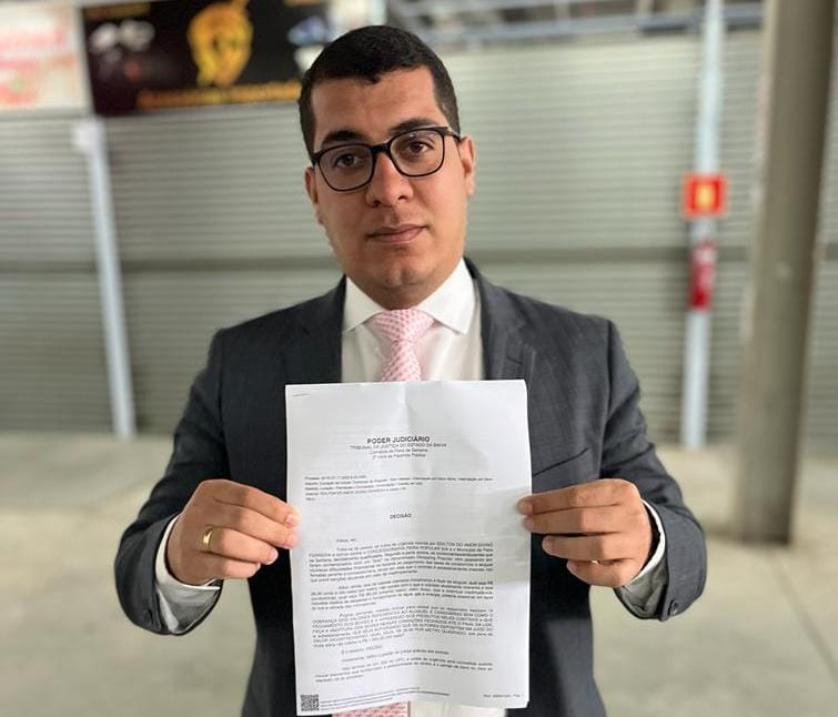 Advogado Albino Brandão denuncia descumprimento de decisão judicial pelo Shopping Popular