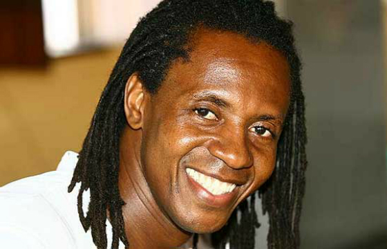 “Feira sempre me cativou”, diz Tonho Matéria ao comentar relação com a cidade