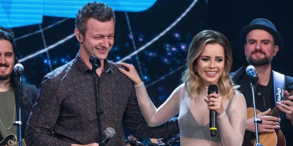 Após anunciar separação, Sandy e Lucas Lima participam de gravação do Altas Horas