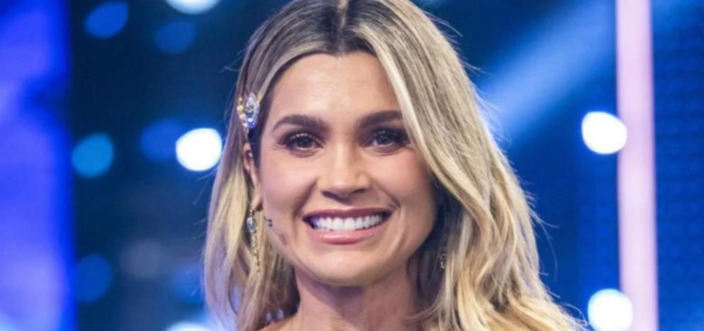 Flávia Alessandra deixa a Globo após 34 anos para apresentar reality show no Prime Video