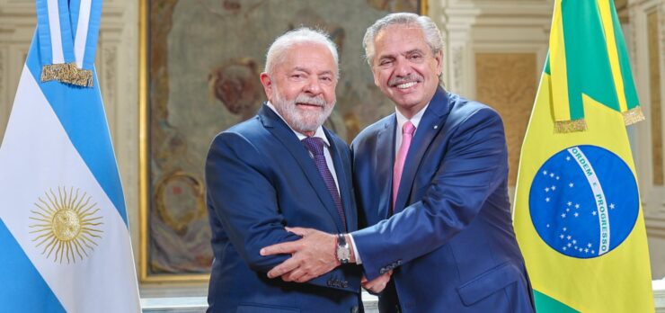 Lula atuou para banco emprestar US$1 bilhão à Argentina