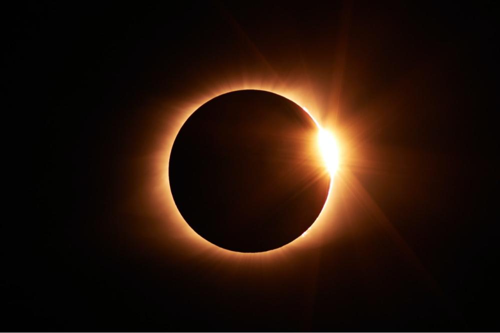 Eclipse solar de sábado: saiba os horários para ver o fenômeno em Salvador