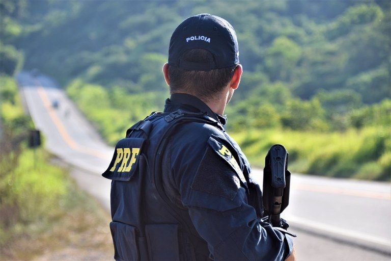 Feriadão com oito mortes nas rodovias federais que cortam a Bahia