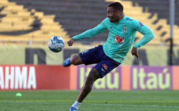 Brasil enfrenta o Uruguai no maior desafio do Dinizismo até aqui