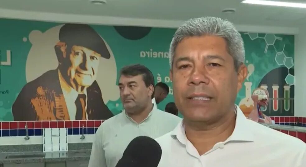 Câmeras no fardamento dos policiais na Bahia