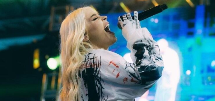 Luísa Sonza faz show em Salvador nesta sexta-feira