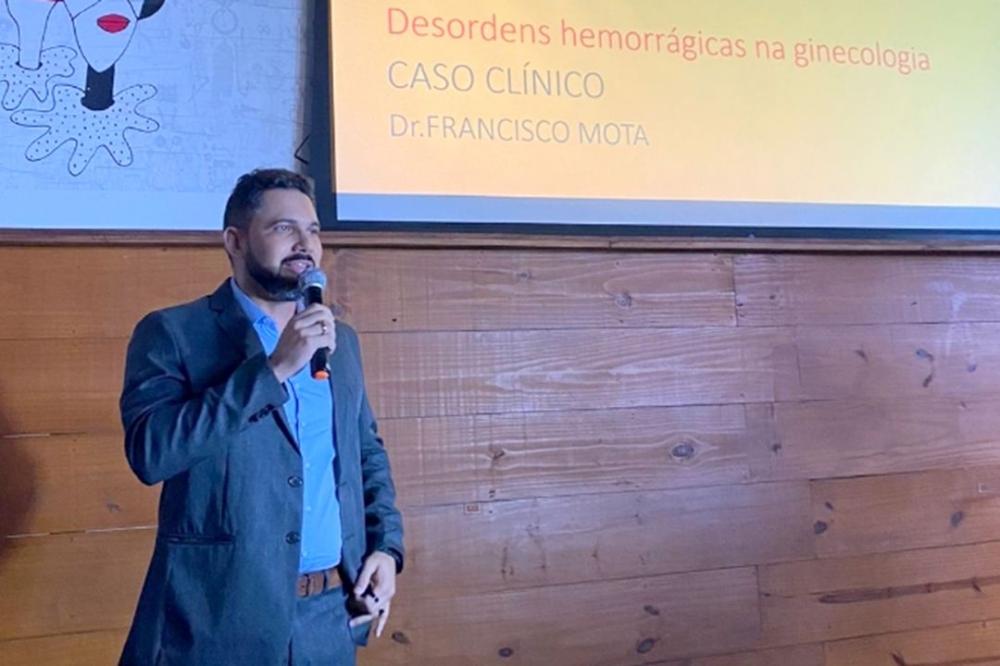 Diretor do Hospital da Mulher realiza treinamento para Programa Mais Médicos