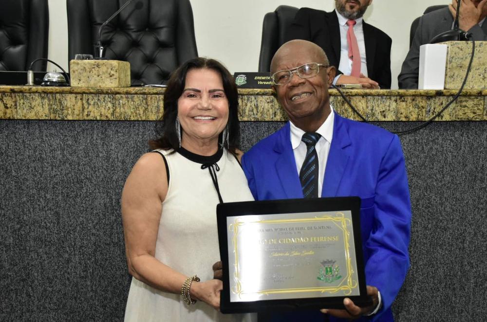 Radialista Silvério Silva é o mais novo Cidadão Feirense