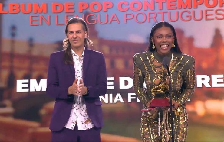 Baiana Xênia França vence Grammy Latino com álbum ‘Em Nome da Estrela’