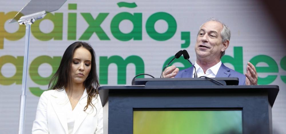 Justiça bloqueia R$151 mil de esposa de Ciro Gomes