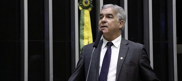 Zé Neto diz que vai judicializar casos de fake news nas eleições 2024