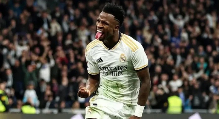 Vinícius Júnior se torna o segundo maior artilheiro brasileiro do Real Madrid