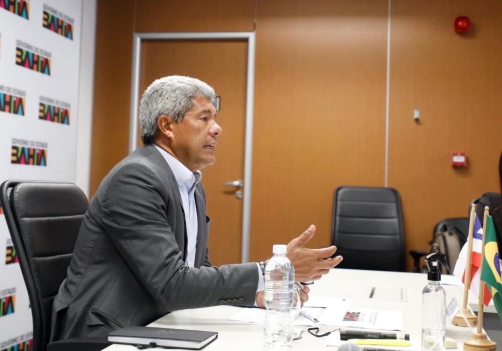 Jerônimo faz reunião com prefeitos de municípios afetados pela chuva