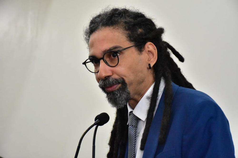 Câmara cobra secretária Anaci Paim resultados da comissão que trata do Plano Municipal de Educação