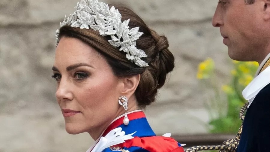 Kate Middleton revela ter câncer após especulações sobre sua saúde