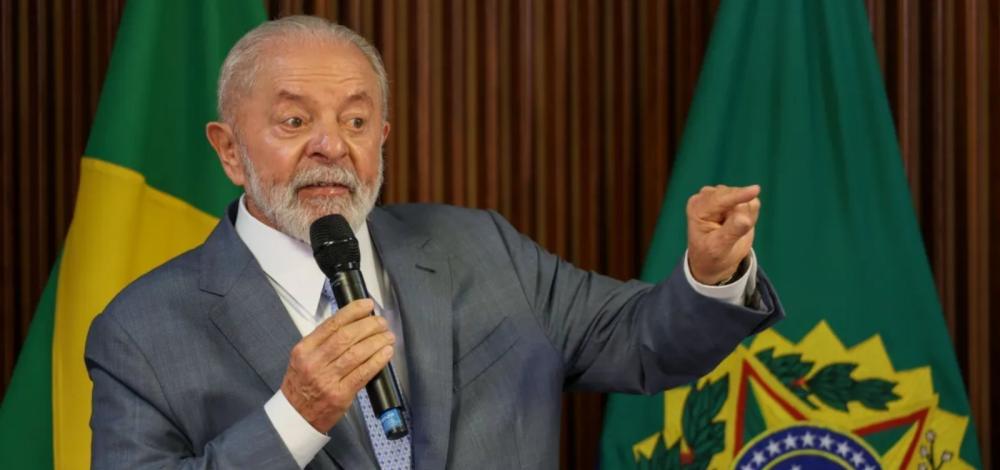 "Não tinha aumento de salário há muito tempo", diz Lula ao negar represálias para servidores em greve