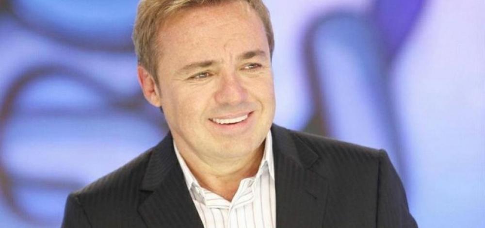 Filho de Gugu fica em silêncio em audiência sobre herança do pai