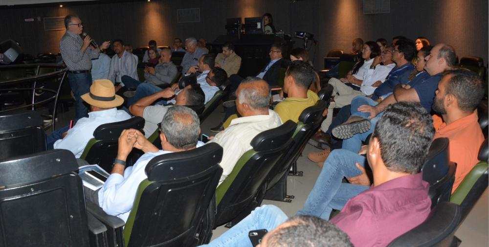 Gestores municipais conhecem PPP da Iluminação de Feira de Santana