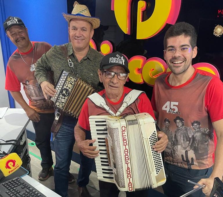 Sanfona da banda ‘Bambas do Nordeste’ é furtada durante Arraiá do Comércio