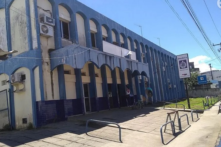 Mulher é presa suspeita de matar marido e dois filhos envenenados com chumbinho 