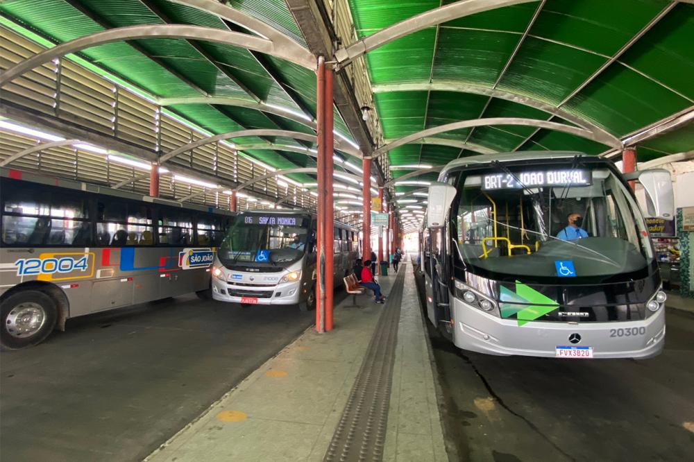 Prefeitura reforça frota de ônibus no São Pedro de Feira