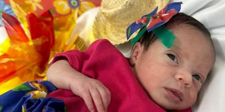 Hospital da Mulher promove ensaio fotográfico junino para bebês