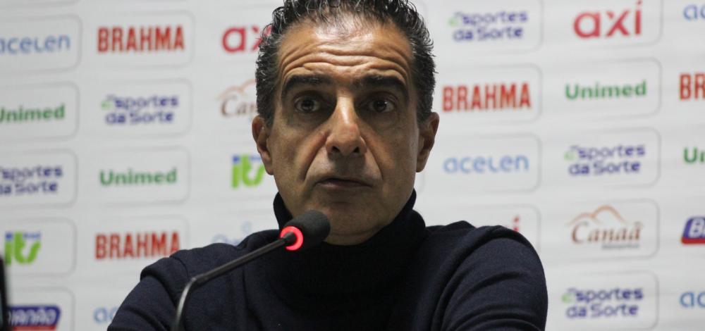 Após derrota do Bahia para o Athletico-PR, Paiva pede paciência e se defende: 