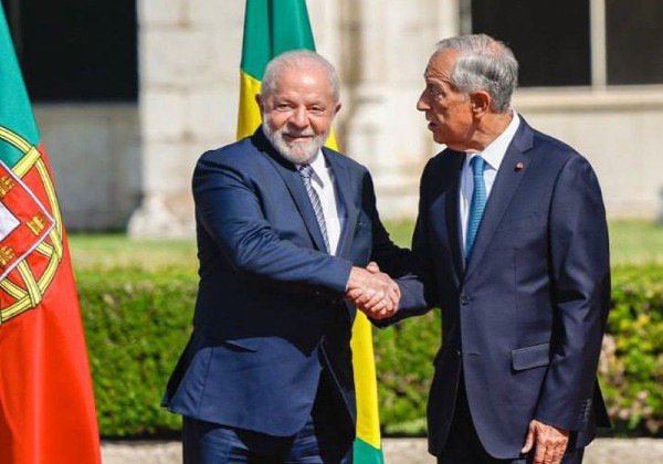 Lula defende estatais e volta a criticar privatizações