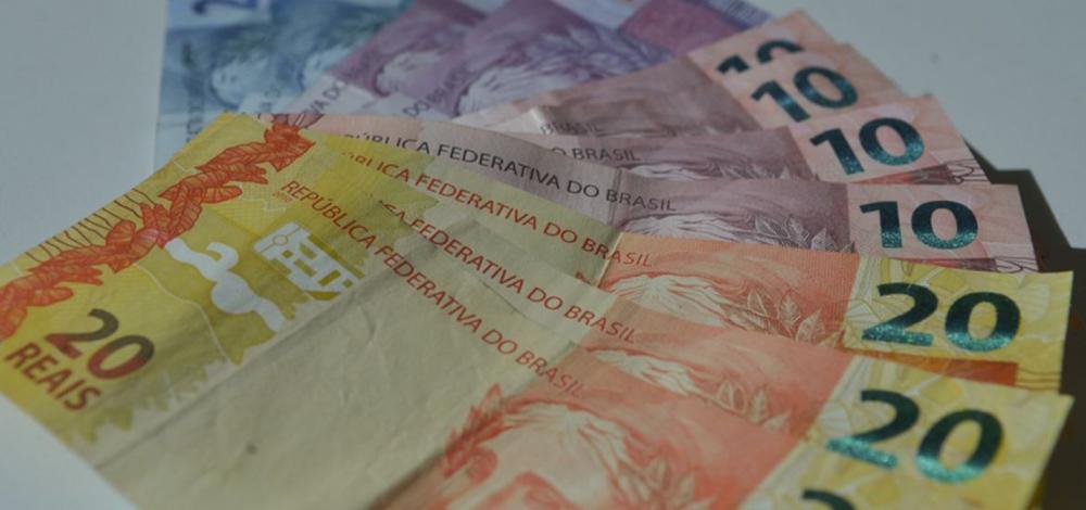 Quase metade das empresas regularizaram contas atrasadas, aponta Serasa