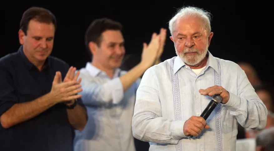 Lula diz que polícia não pode confundir pessoas pobres com bandidos